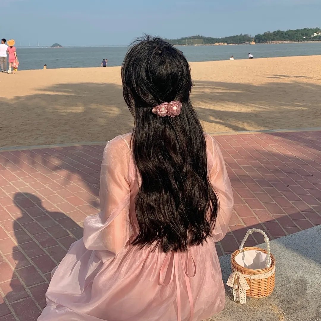 身份曝光，前女友悔不当初